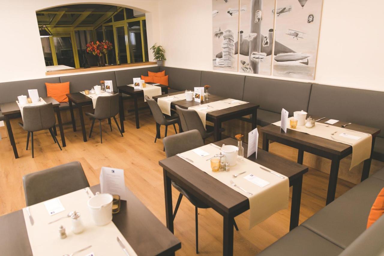 Das Reinisch Hotel - Near Vienna Airport Schwechat Buitenkant foto