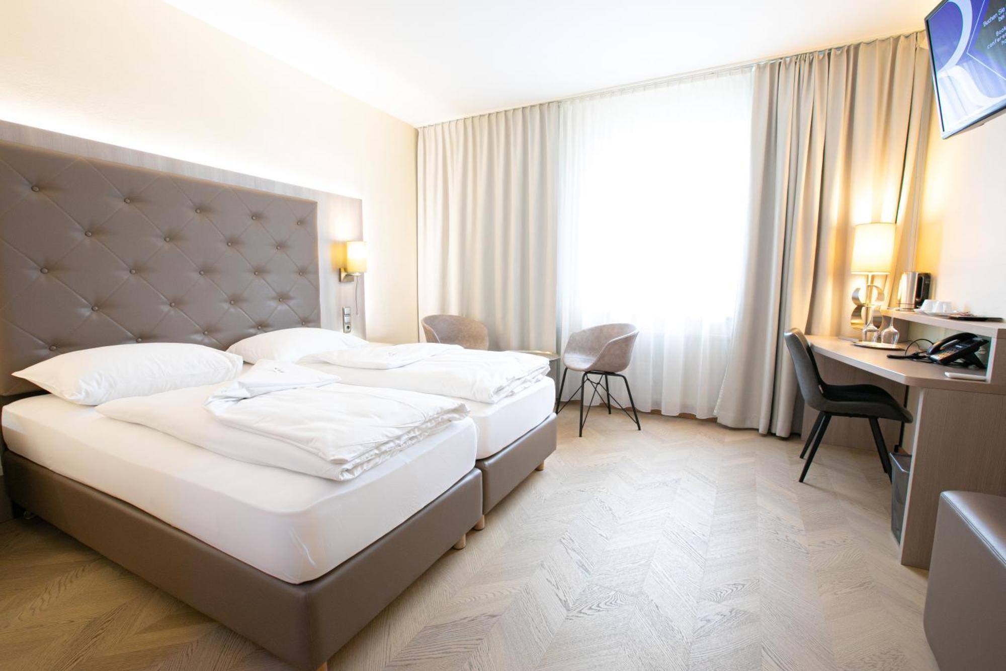 Das Reinisch Hotel - Near Vienna Airport Schwechat Buitenkant foto