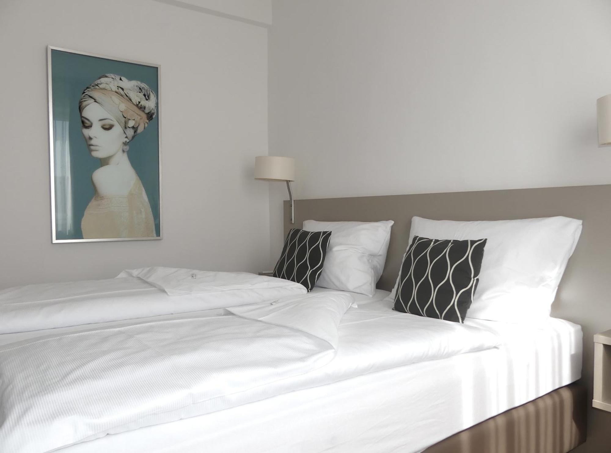 Das Reinisch Hotel - Near Vienna Airport Schwechat Buitenkant foto